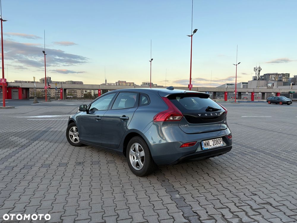 Volvo V40 2012 photo 4