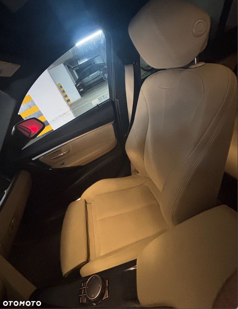 BMW Seria 3 - 27