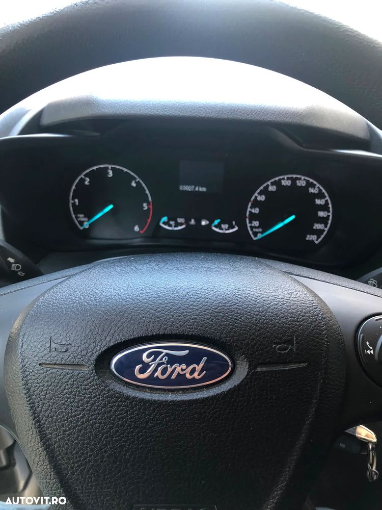 Ford Transit Connect 1.5 EcoBlue 100CP 6MT Kombi Commercial L2 Active - 6