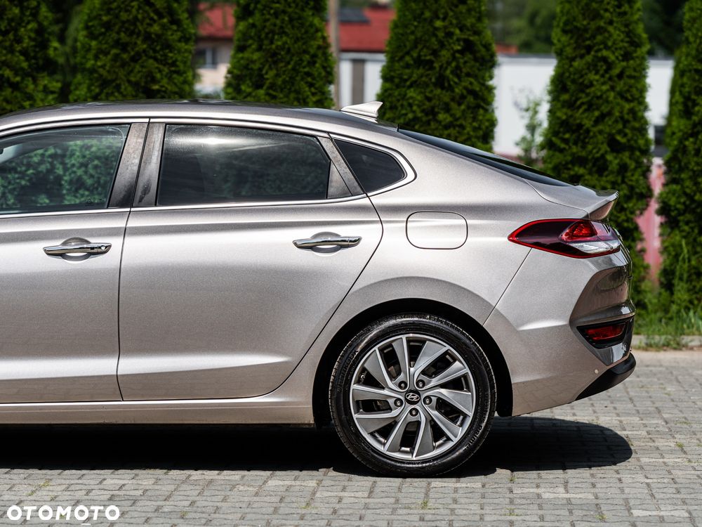 Hyundai i30 1.4 T-GDI Premium - 9