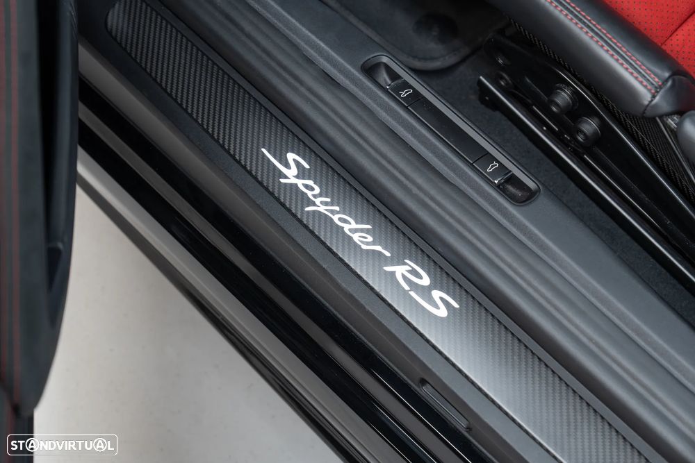 Porsche 718 Spyder RS - 24