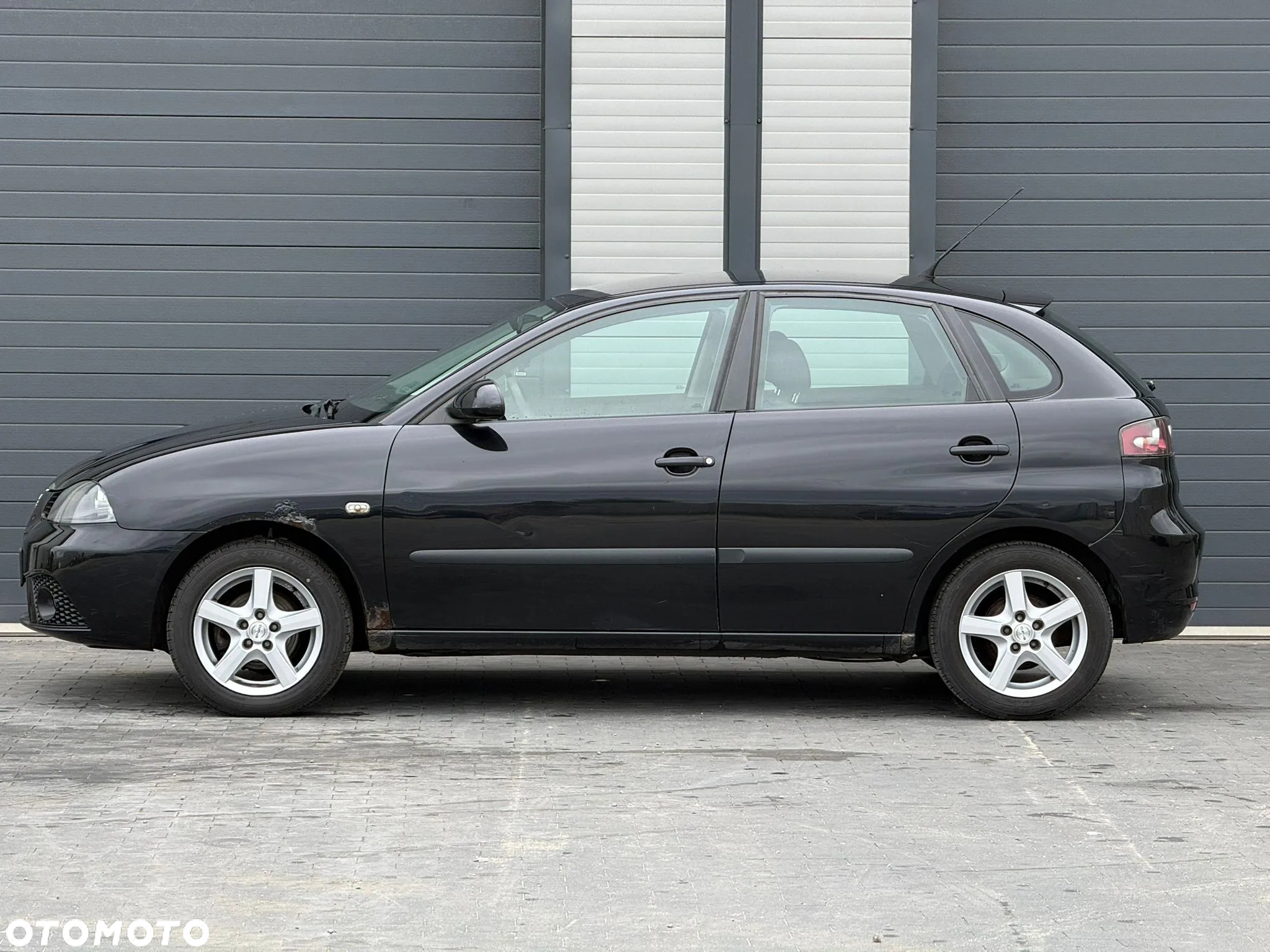 Seat Ibiza SC 1.4 16V Sport - 10