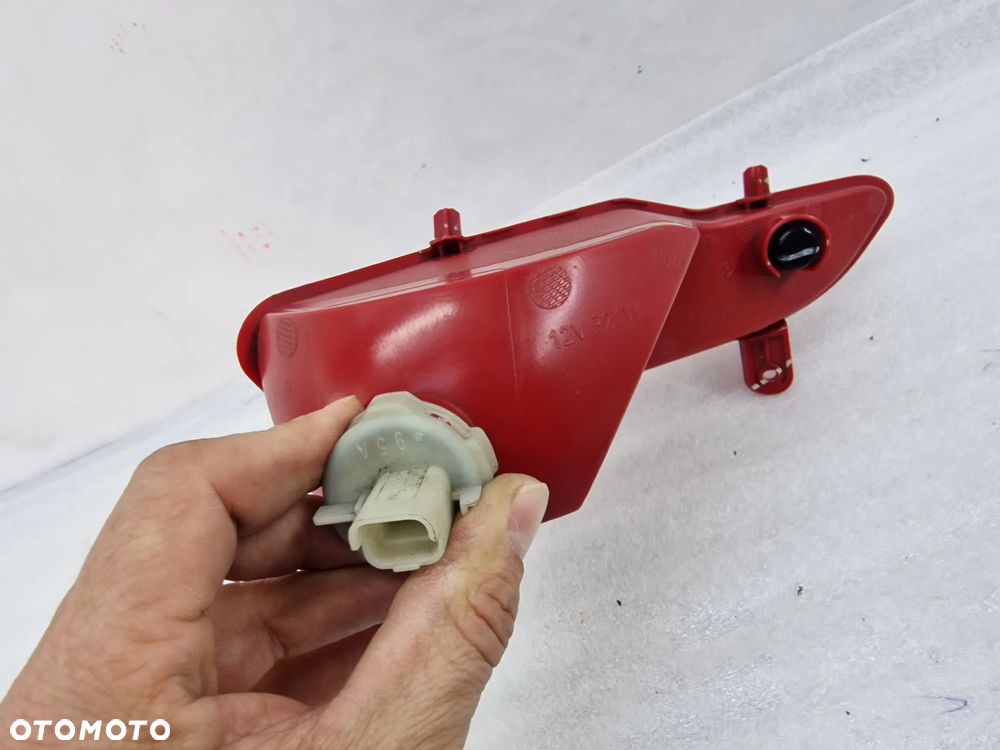 PEUGEOT 5008 II 16- PRAWA LAMPA TYLNA TYLNIA TYŁ PRZECIWMGIELNA , NR 9811981980 , NR AUKCJI LA755 - 4