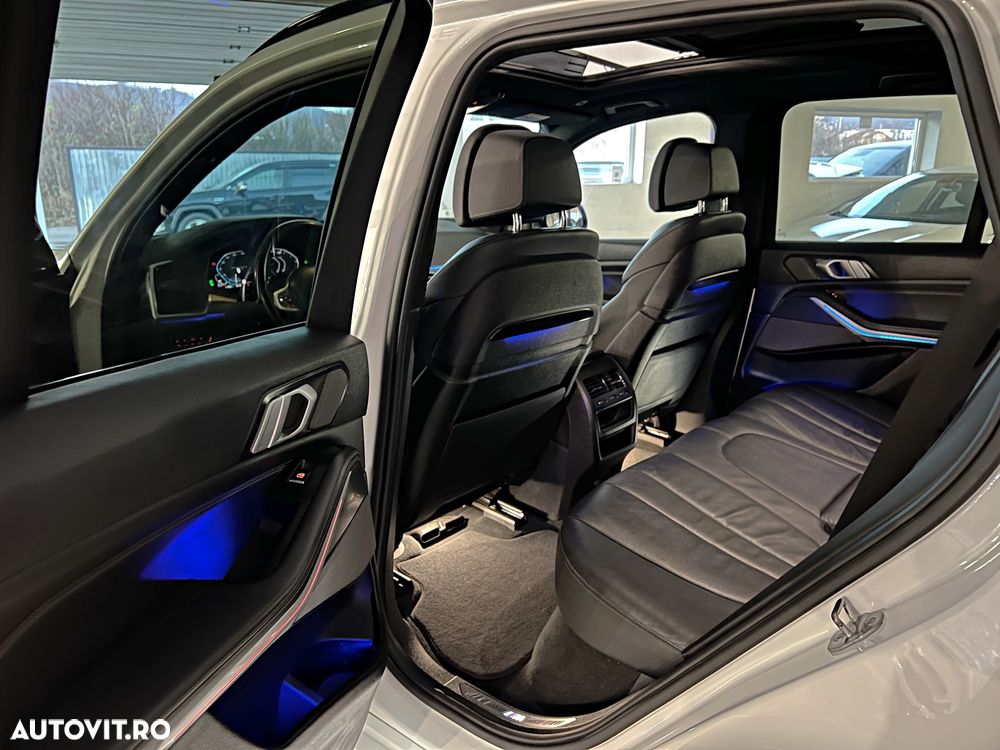 BMW X5 xDrive30d - 7