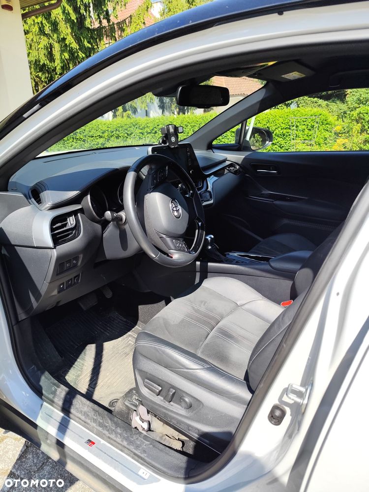 Toyota C-HR - 4