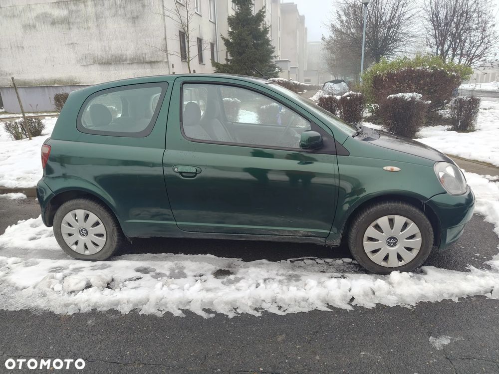 Toyota Yaris 1.0 Pak1 - 4