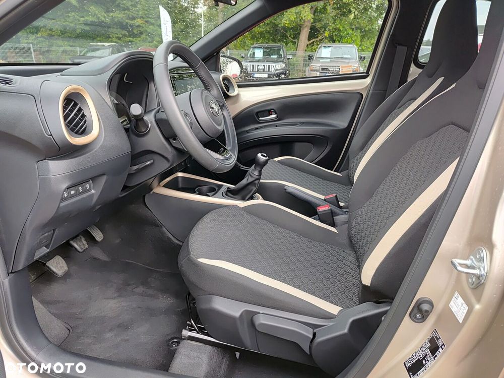 Toyota Aygo X - 11
