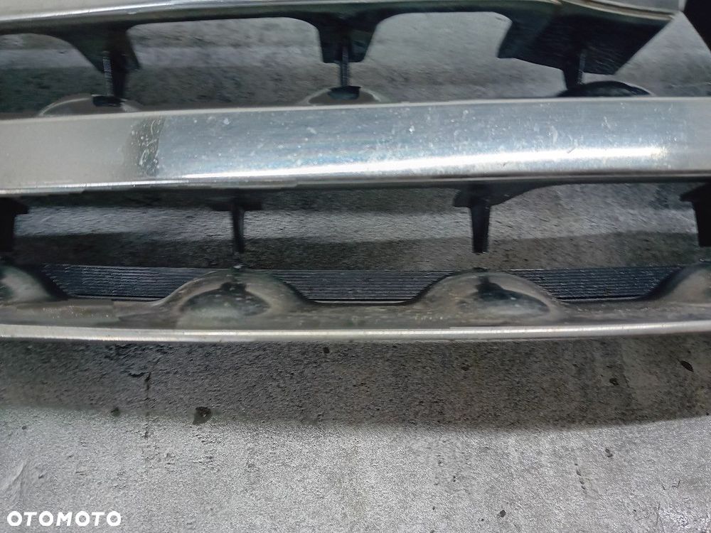 ATRAPA GRILL GRIL INFINITI FX35 62310CG000 3.5 V6 - 5