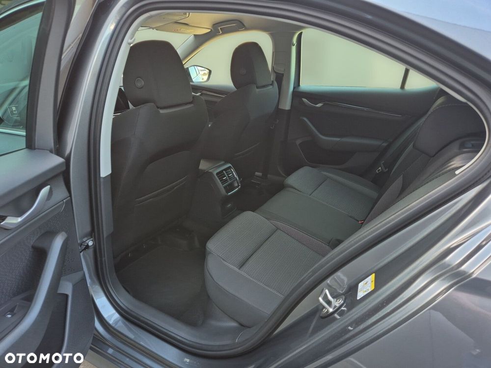 Skoda Octavia 2.0 TSI Drive Selection 4x4 DSG - 15