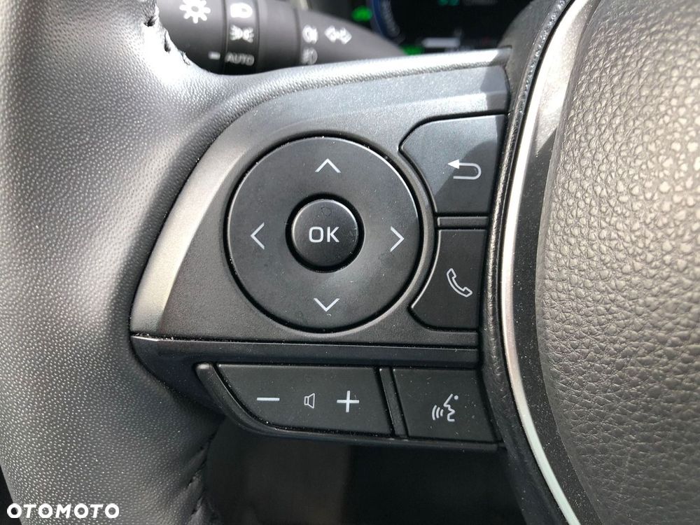 Toyota Corolla Cross 2.0 Hybrid Comfort - 26