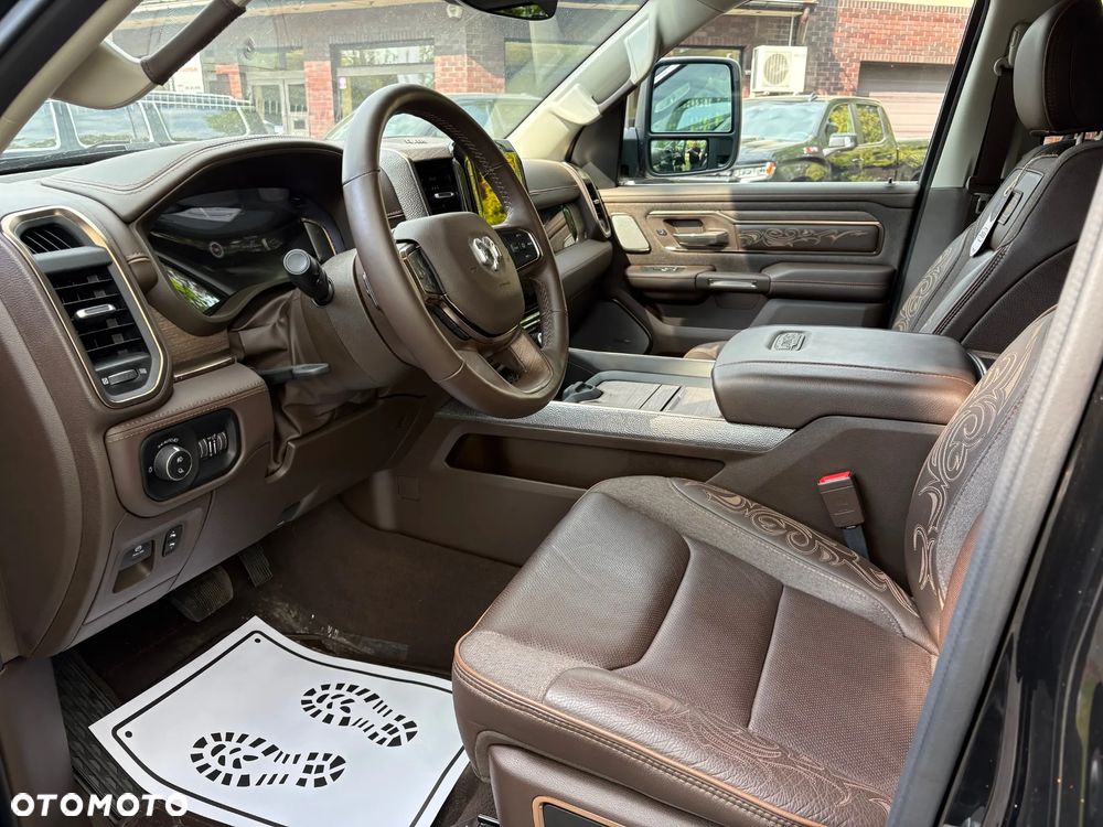 RAM 1500 - 14