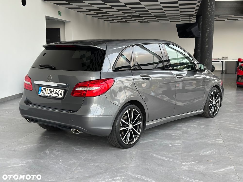 Mercedes-Benz Klasa B 200 - 7