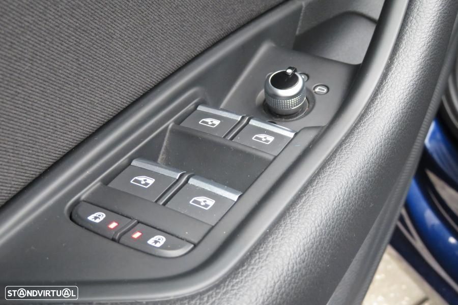 Audi A4 Avant 30 TDI Advanced S tronic - 11