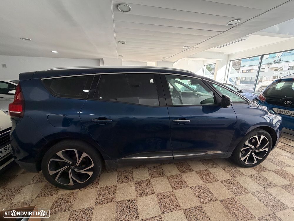 Renault Grand Scénic - 5