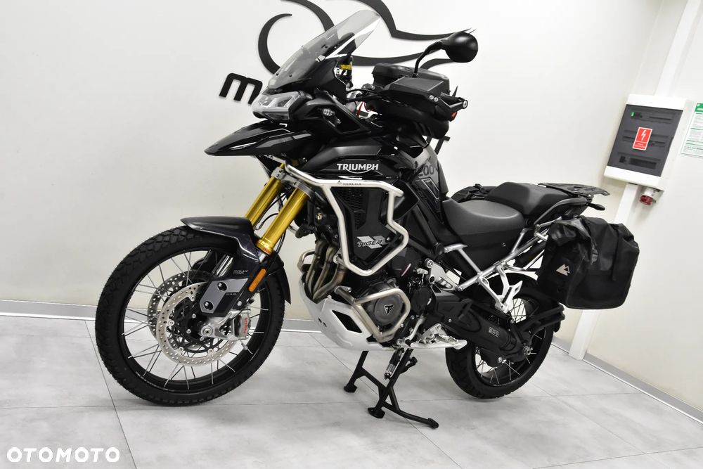 Triumph Tiger - 9