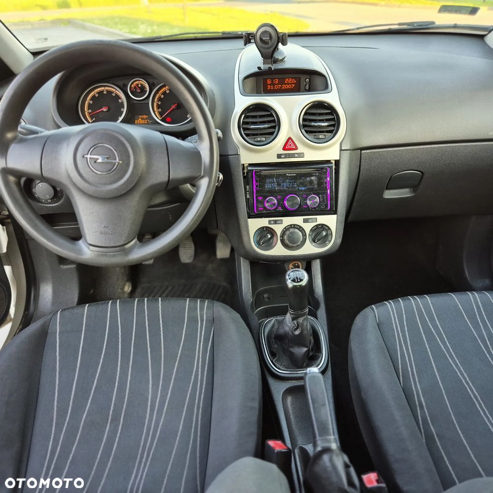 Opel Corsa 1.4 16V Enjoy - 7