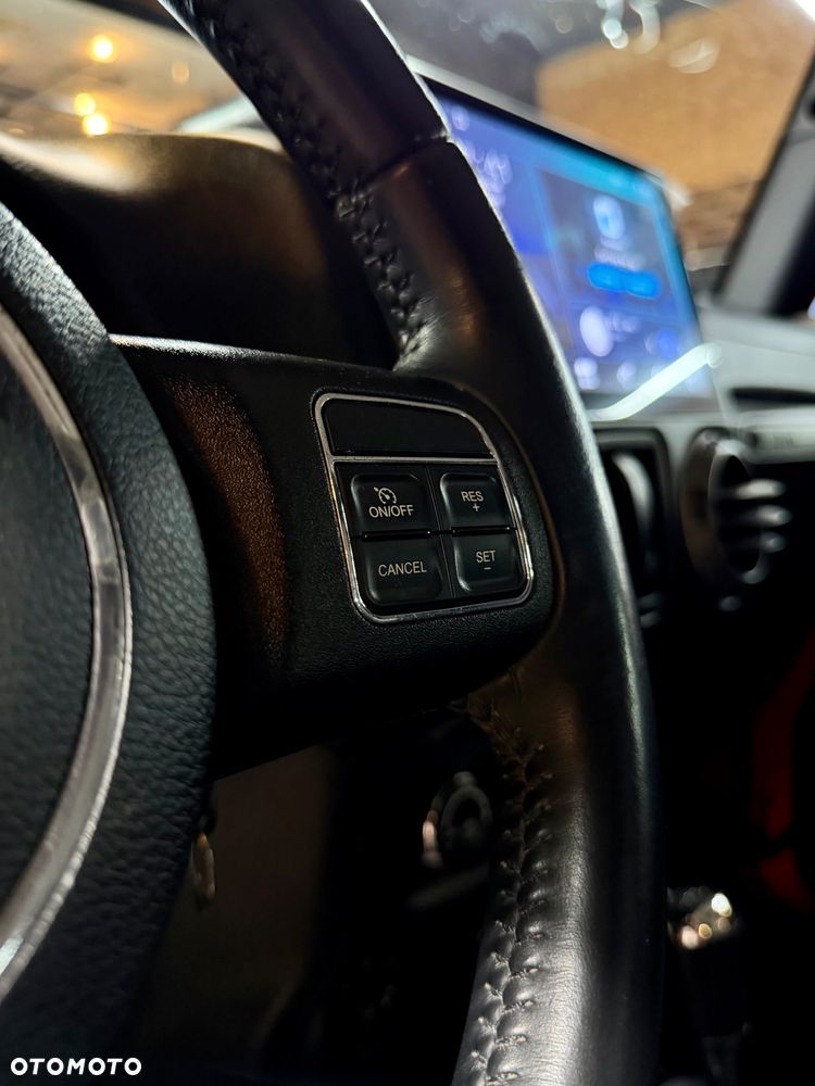 Jeep Wrangler 3.6 Sahara EU6 - 33