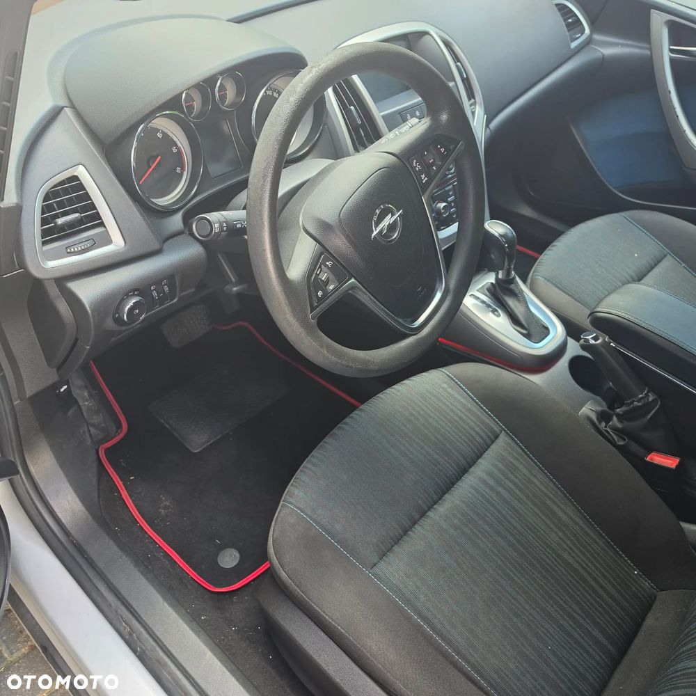 Opel Astra 2.0 CDTI Enjoy - 3