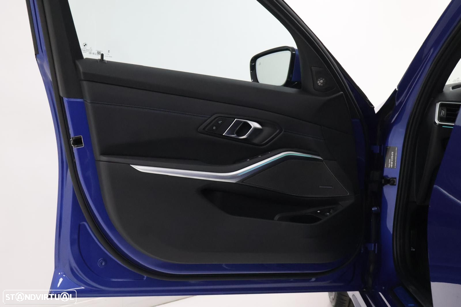 BMW 330 e Touring Pack Desportivo M Pro Auto - 12