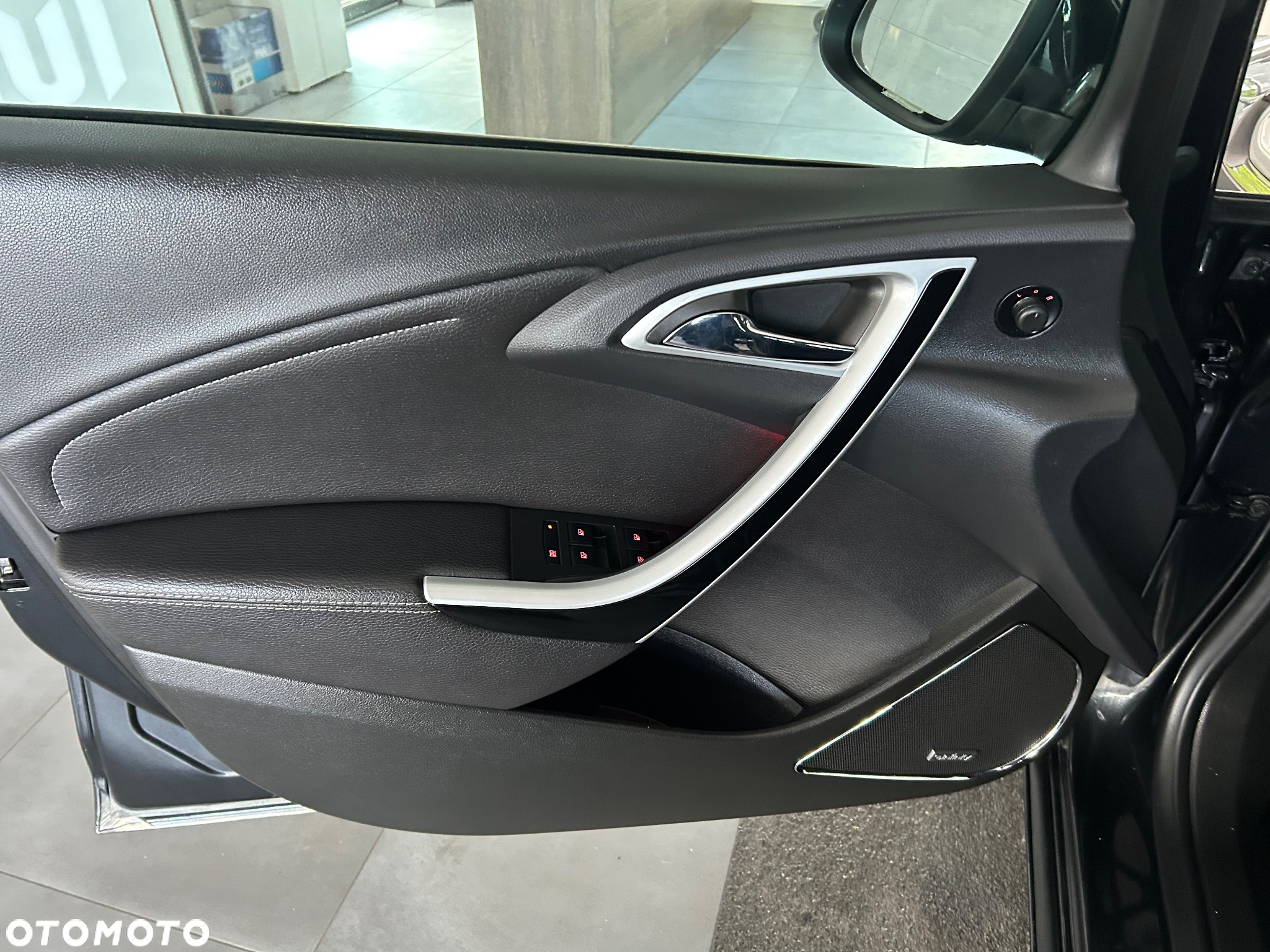 Opel Astra 2.0 CDTI ecoFLEX Start/Stop Exklusiv - 18
