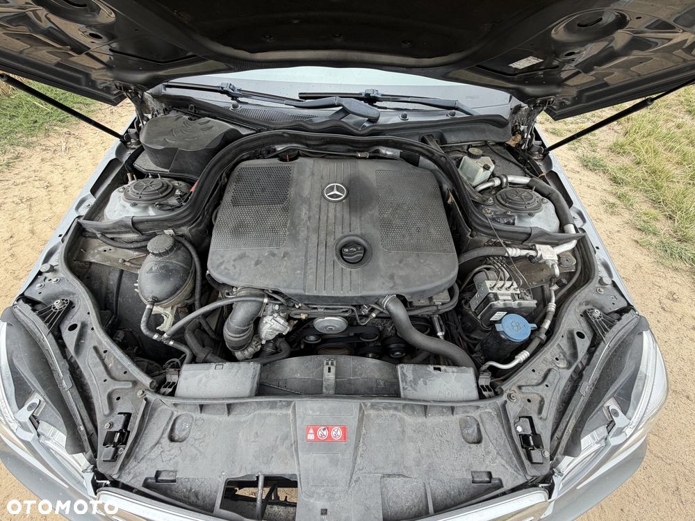 Mercedes-Benz Klasa E 220 CDI BlueEff Avantgarde - 11