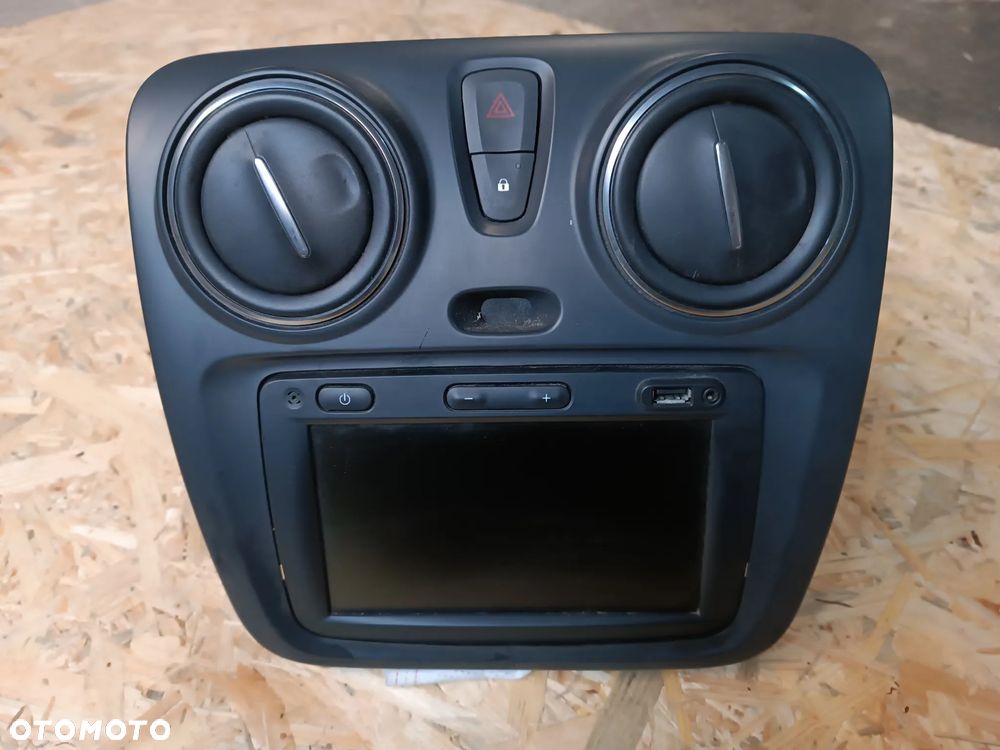 RADIO NAWIGACJA RAMKA DACIA DUSTER  LODGY DOKKER 281158848R + KOD - 1