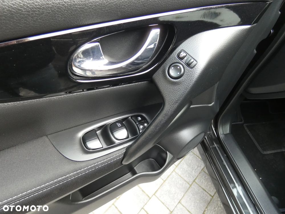 Nissan Qashqai 1.6 DIG-T Acenta - 27