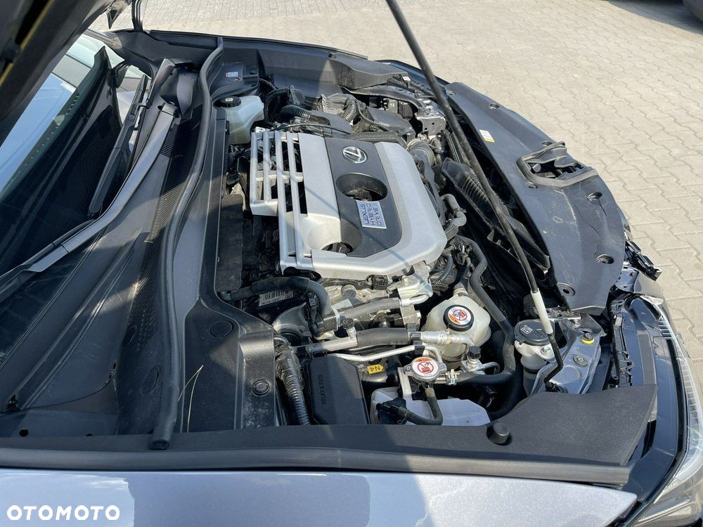 Lexus UX 250h GPF Business Edition 2WD - 17