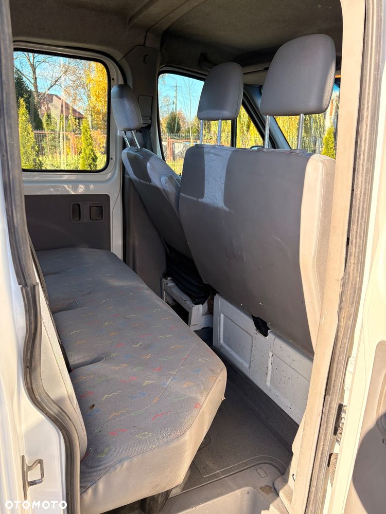 Volkswagen Crafter - 14