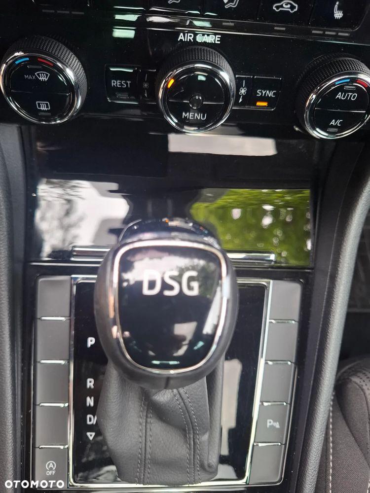 Skoda Superb 1.4 TSI ACT DSG Ambition - 40