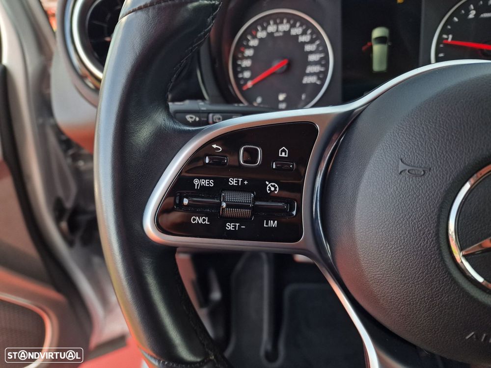 Mercedes-Benz T 180 - 24