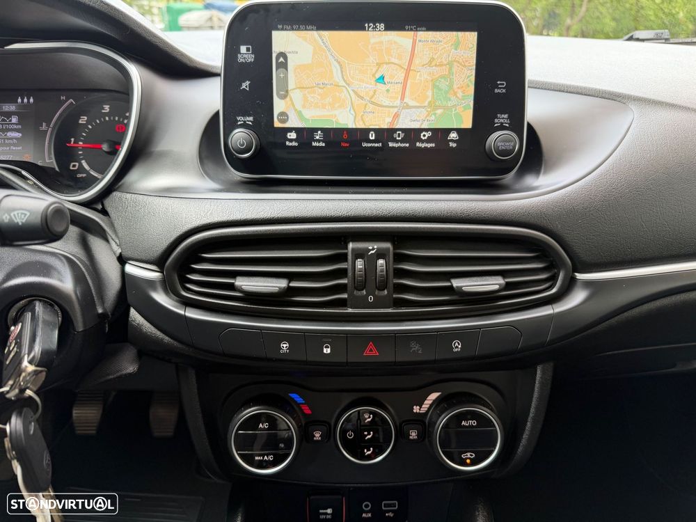 Fiat Tipo Station Wagon 1.6 M-Jet Lounge J17 - 12