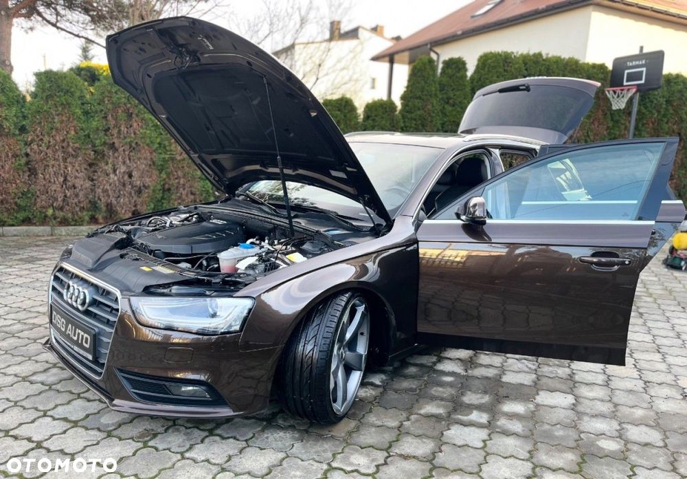 Audi A4 Avant - 32