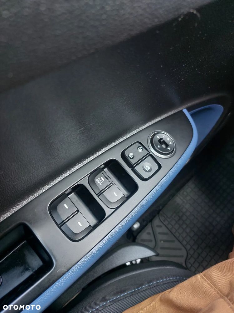 Hyundai i10 1.0 Trend - 7