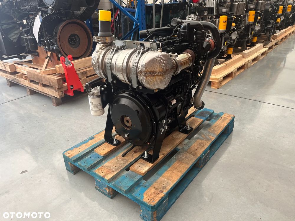 SILNIK DEUTZ TD2.9L4 50KW 2600 RPM 24000NETTO - 4