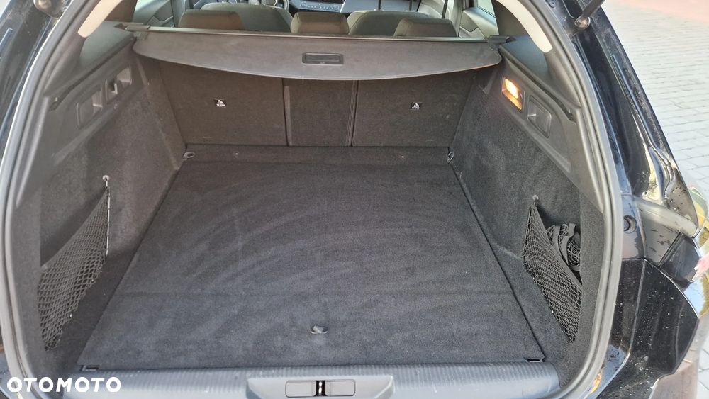 Peugeot 308 1.2 PureTech Active Pack S&S EAT8 - 12