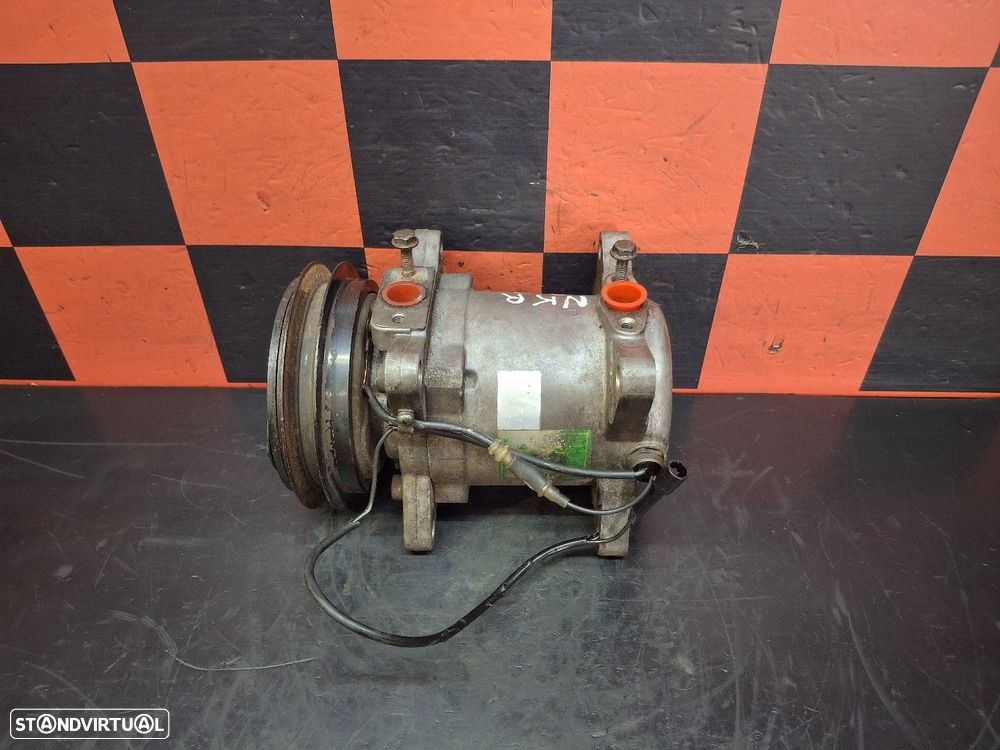 Compressor Do Ar Condicionado Isuzu Elf Camião De Plataforma/Chassis ( - 2