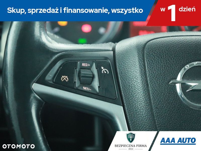 Opel Astra - 18
