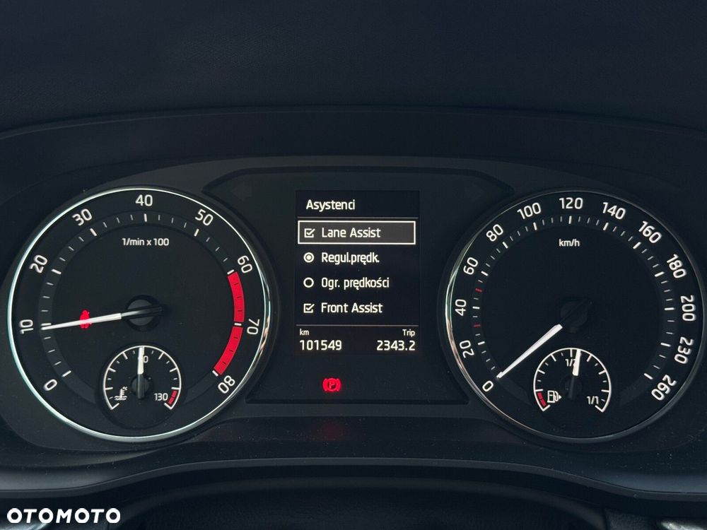 Skoda Octavia 1.5 TSI ACT Ambition - 26