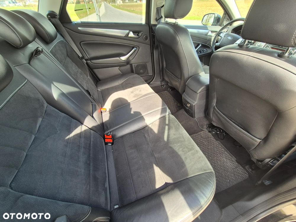 Ford Mondeo 2.0 TDCi Titanium S - 31