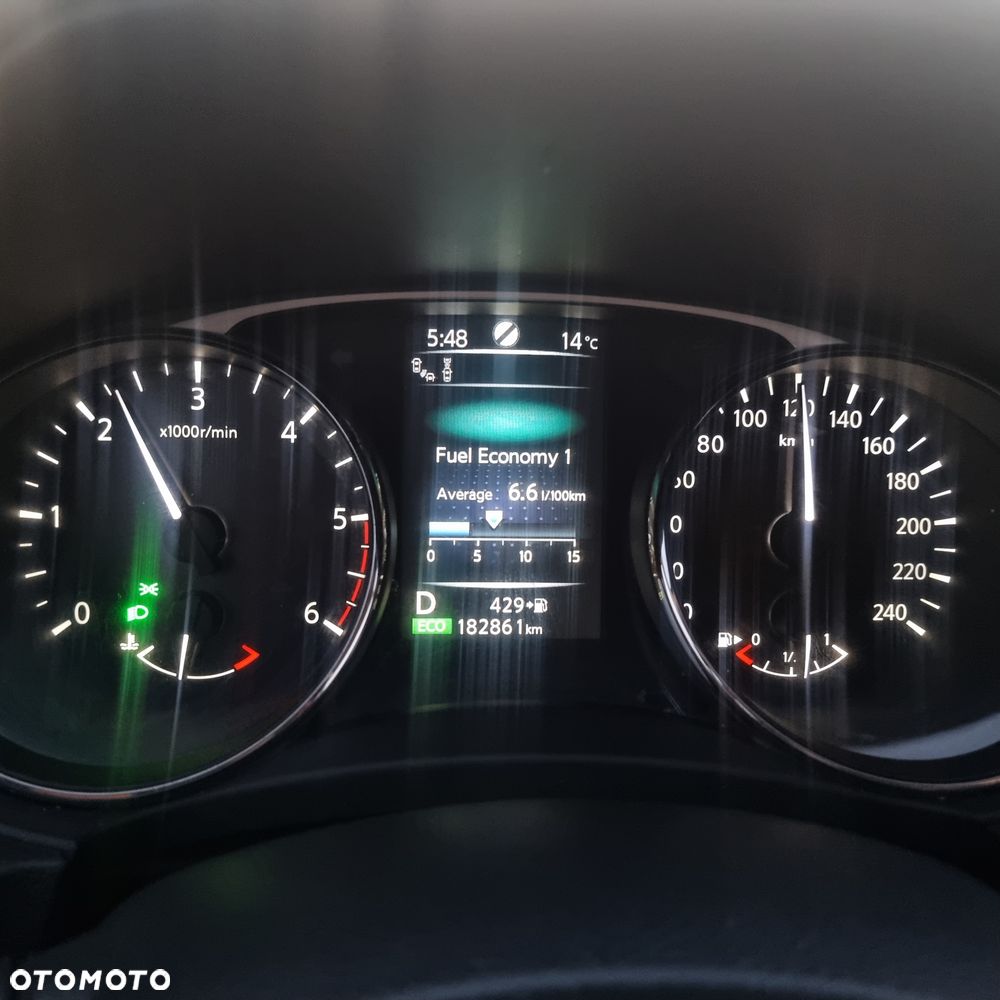 Nissan X-Trail 1.6 DCi Xtronic Tekna - 17