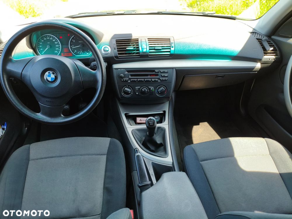 BMW Seria 1 116i - 9