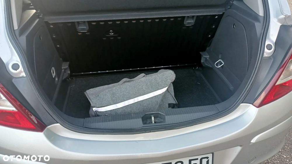 Opel Corsa 1.2 16V (ecoFLEX) Color Edition - 11