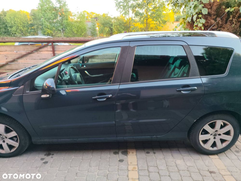 Peugeot 308 2.0 HDi Premium - 18