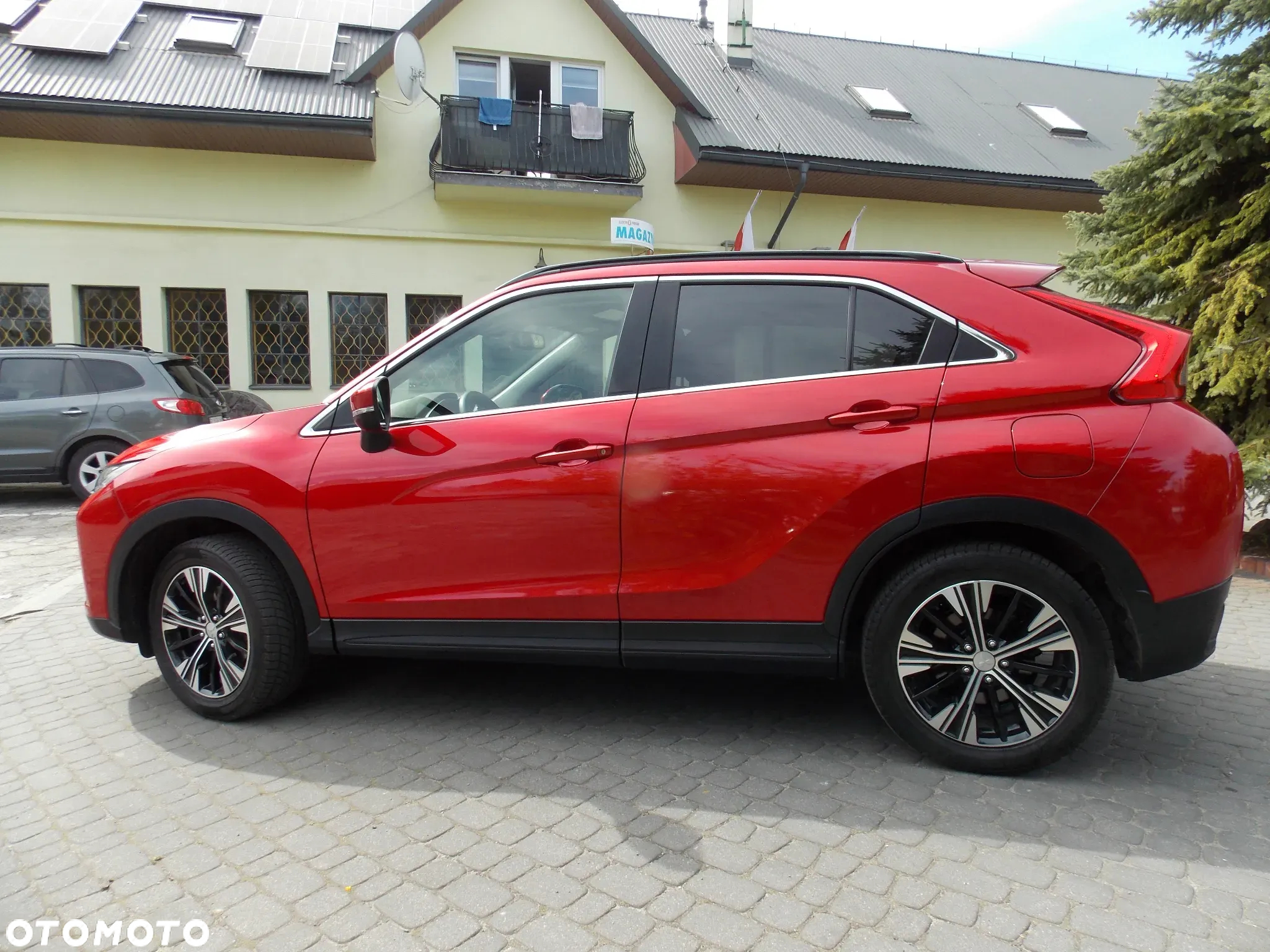 Mitsubishi Eclipse Cross 1.5 T Invite Plus - 3