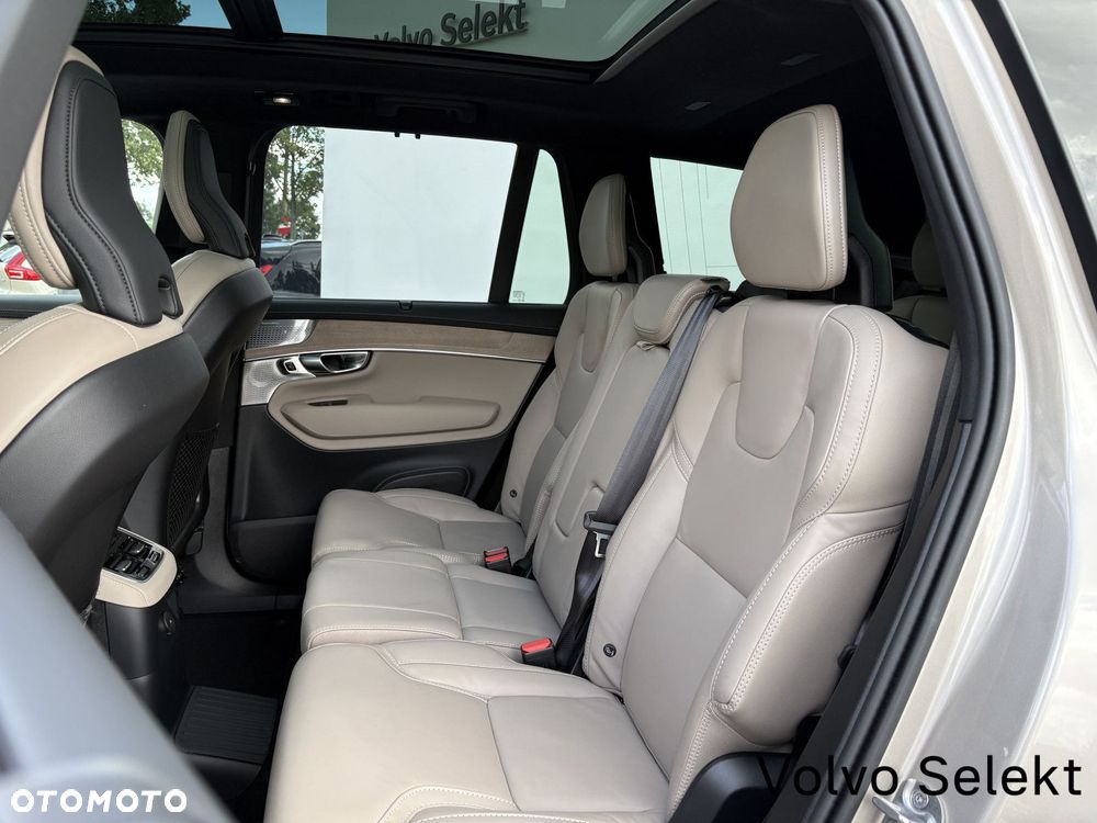 Volvo XC 90 - 27