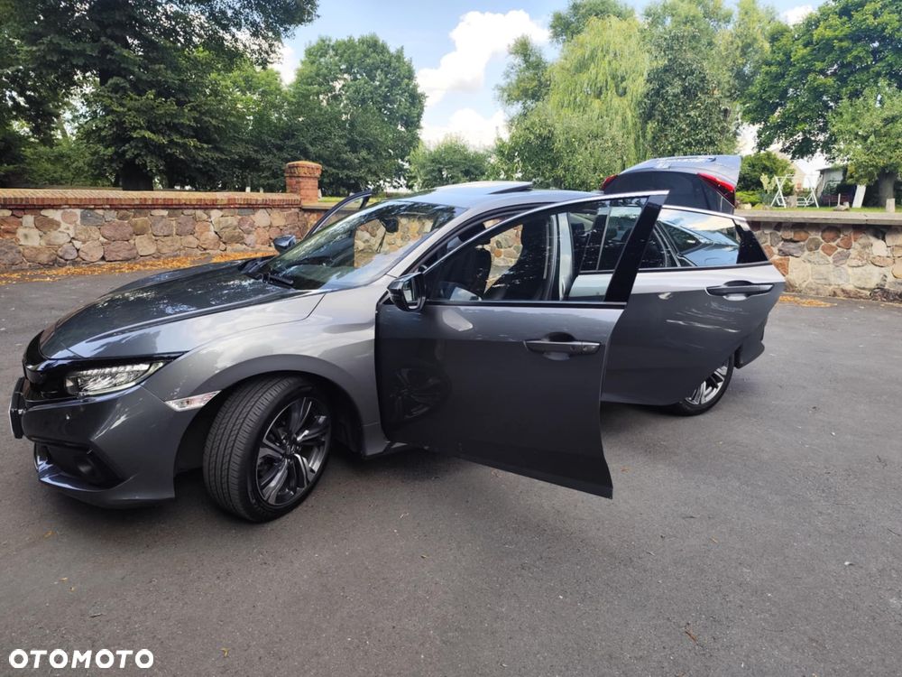 Honda Civic 1.5 T Executive CVT - 17