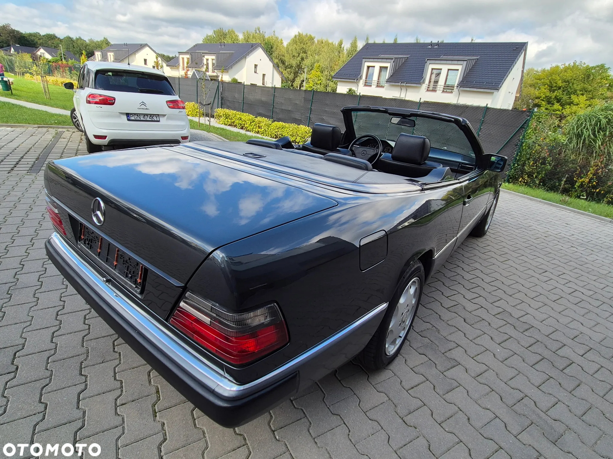 Mercedes-Benz W124 (1984-1993) - 30