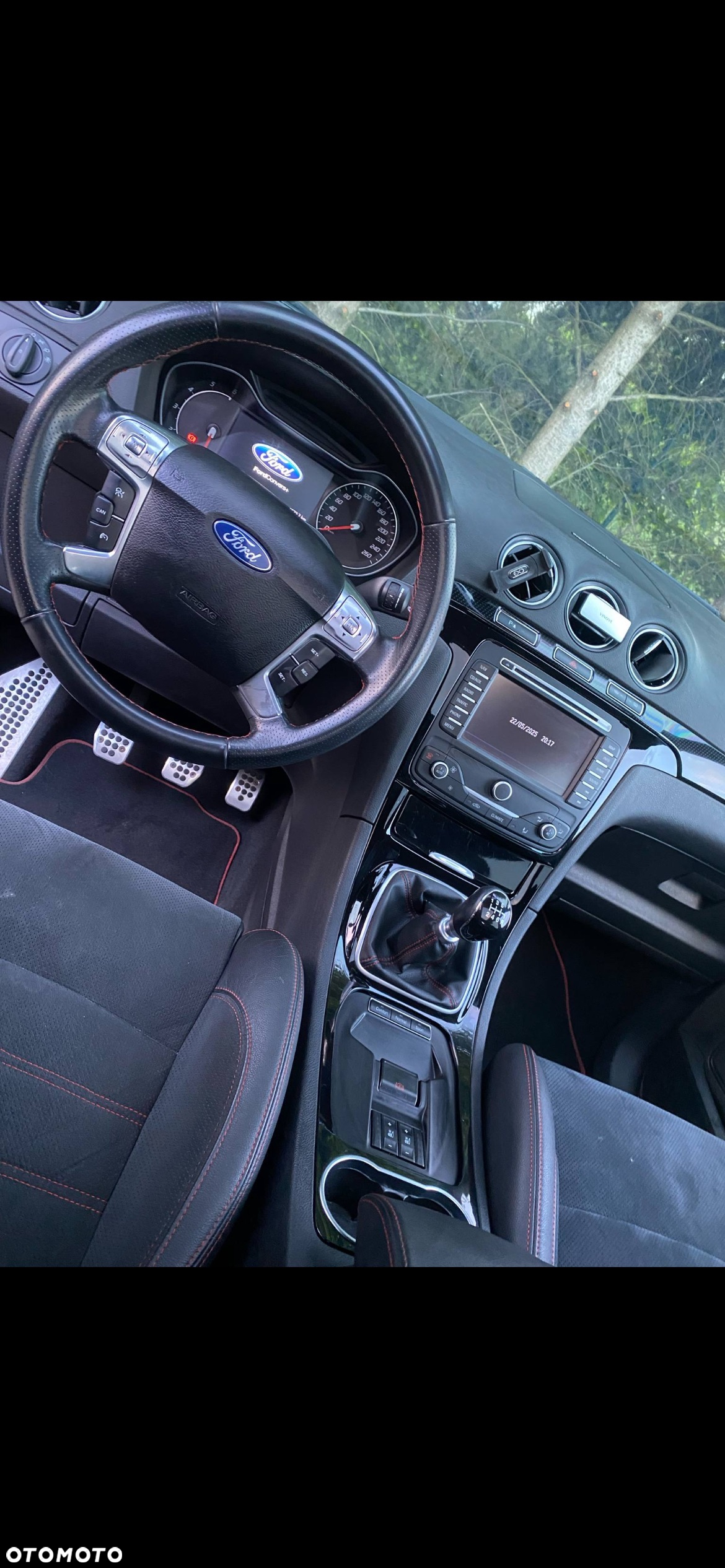 Ford S-Max 2.2 TDCi DPF Titanium X - 13