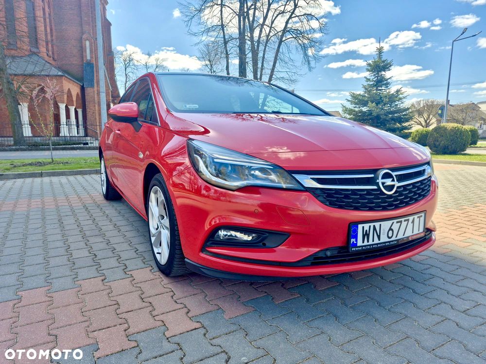 Opel Astra 1.6 T Dynamic S&S - 4